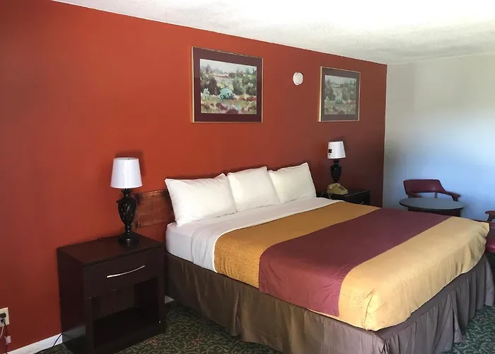Budget Host Motel
