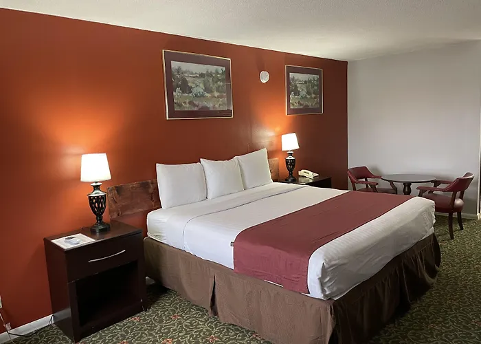 Budget Host Motel